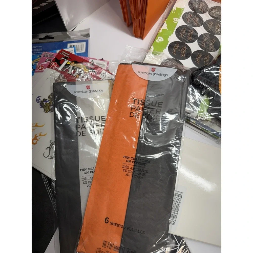 Halloween Party Decor Lot Pumpkins Witch Yard Luminaries Treat Bags Tattoos Saw